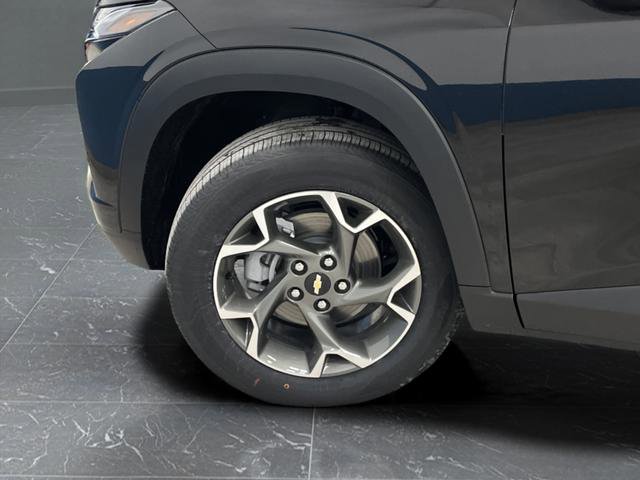 New 2026 Chevrolet Trax LT w/ Driver Confidence Package image 31