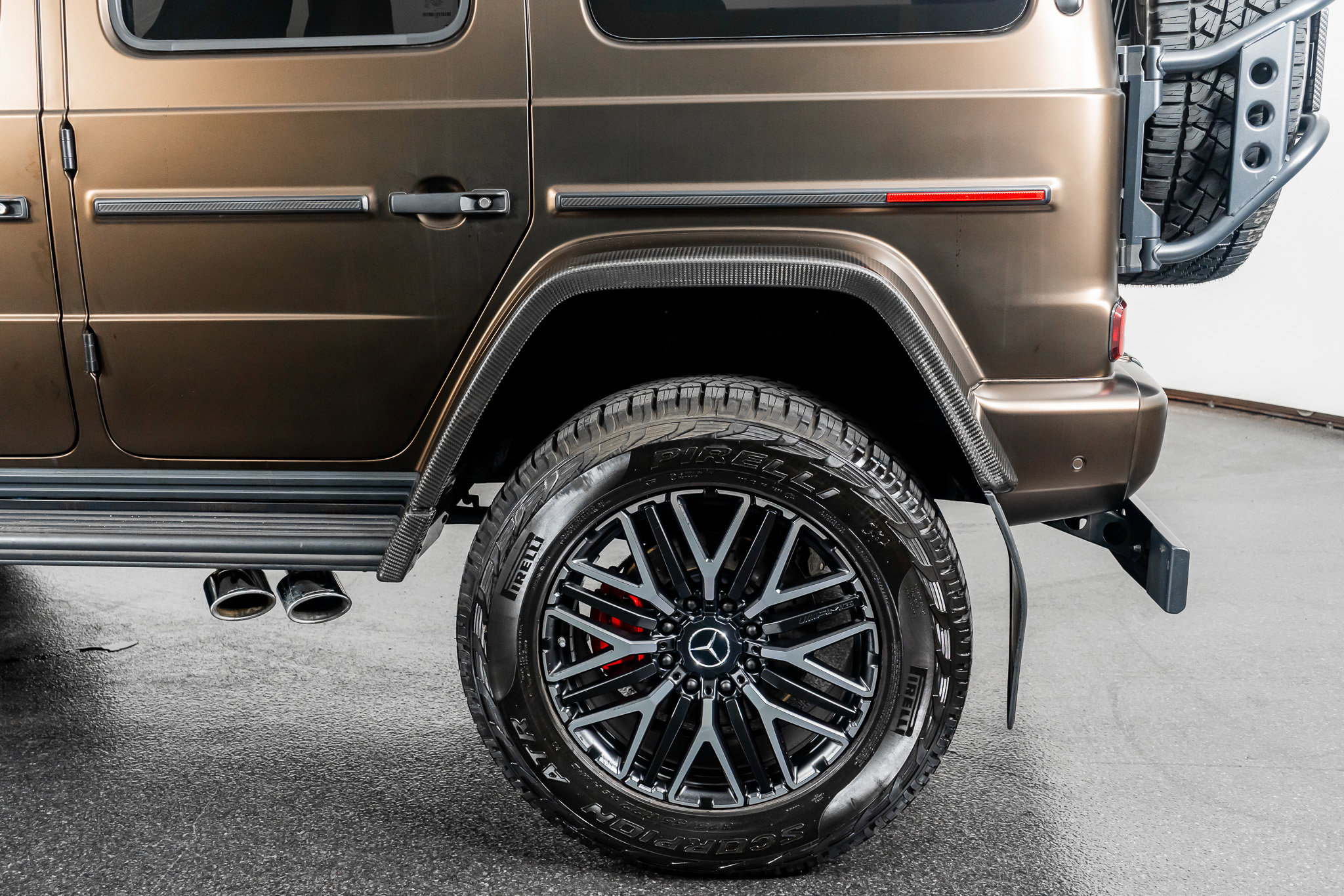 Used 2024 Mercedes-Benz G 63 AMG Squared image 17