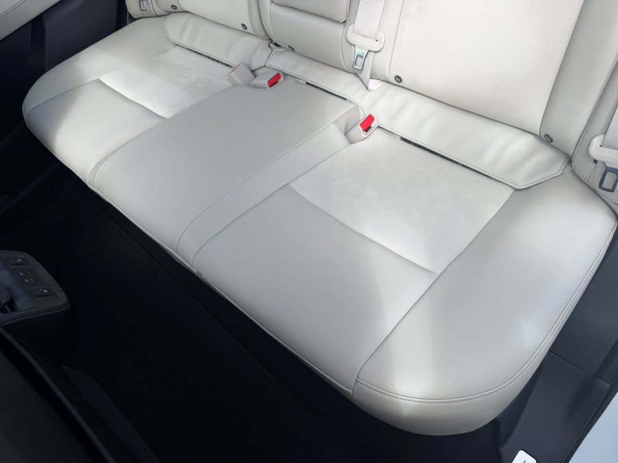 Used 2024 Nissan Ariya AWD image 45