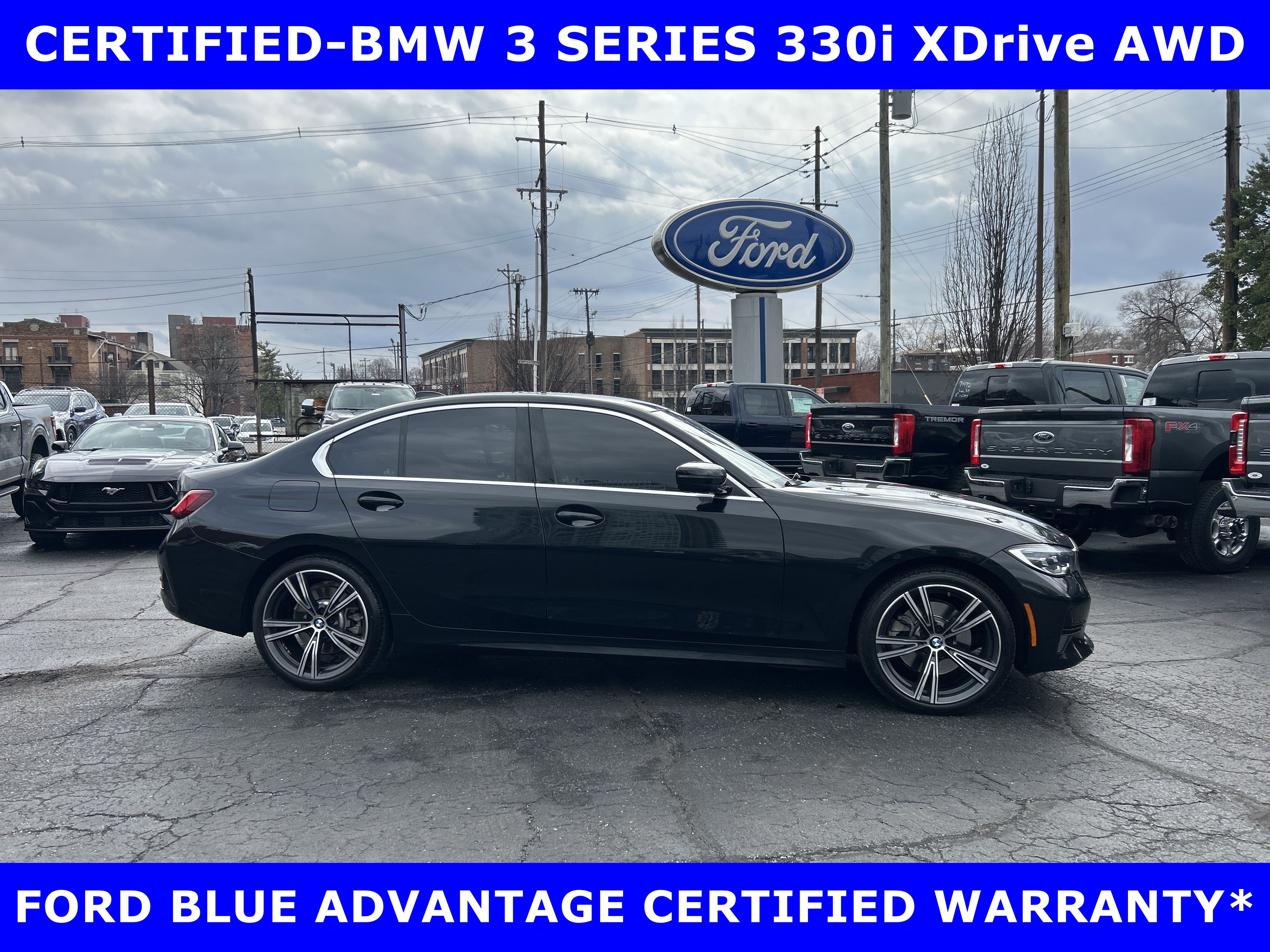 Used 2022 BMW 330i xDrive Sedan w/ Driving Assistance Package image 2