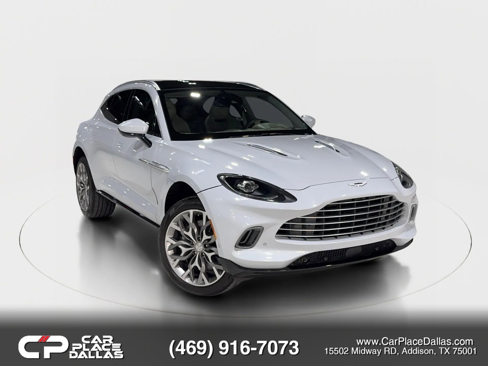 Used 2021 Aston Martin DBX image 1