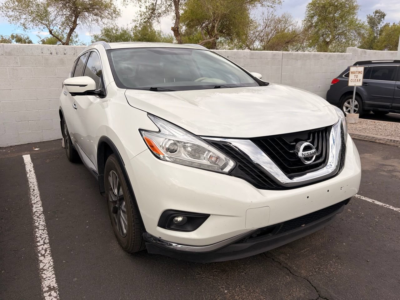Used 2017 Nissan Murano SL w/ SL Technology Package FWD image 4