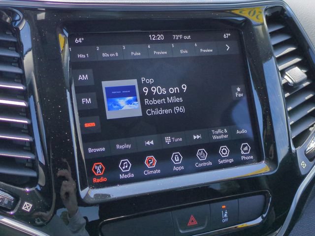 Used 2022 Jeep Cherokee Limited AWD/4WD image 16