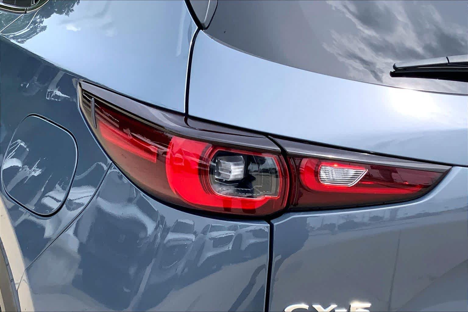 Certified 2023 MAZDA CX-5 Carbon Edition AWD/4WD image 28