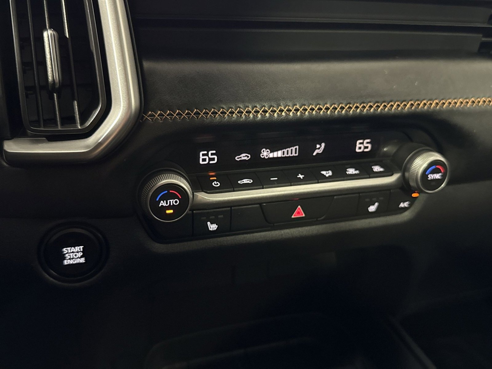 Used 2023 MAZDA CX-50 AWD 2.5 Turbo w/ Cargo Package image 24