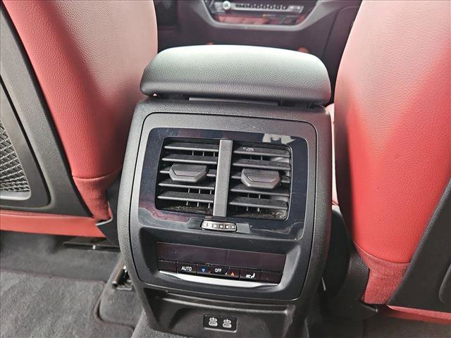 Used 2023 BMW X4 xDrive30i w/ M Sport Package AWD/4WD image 17