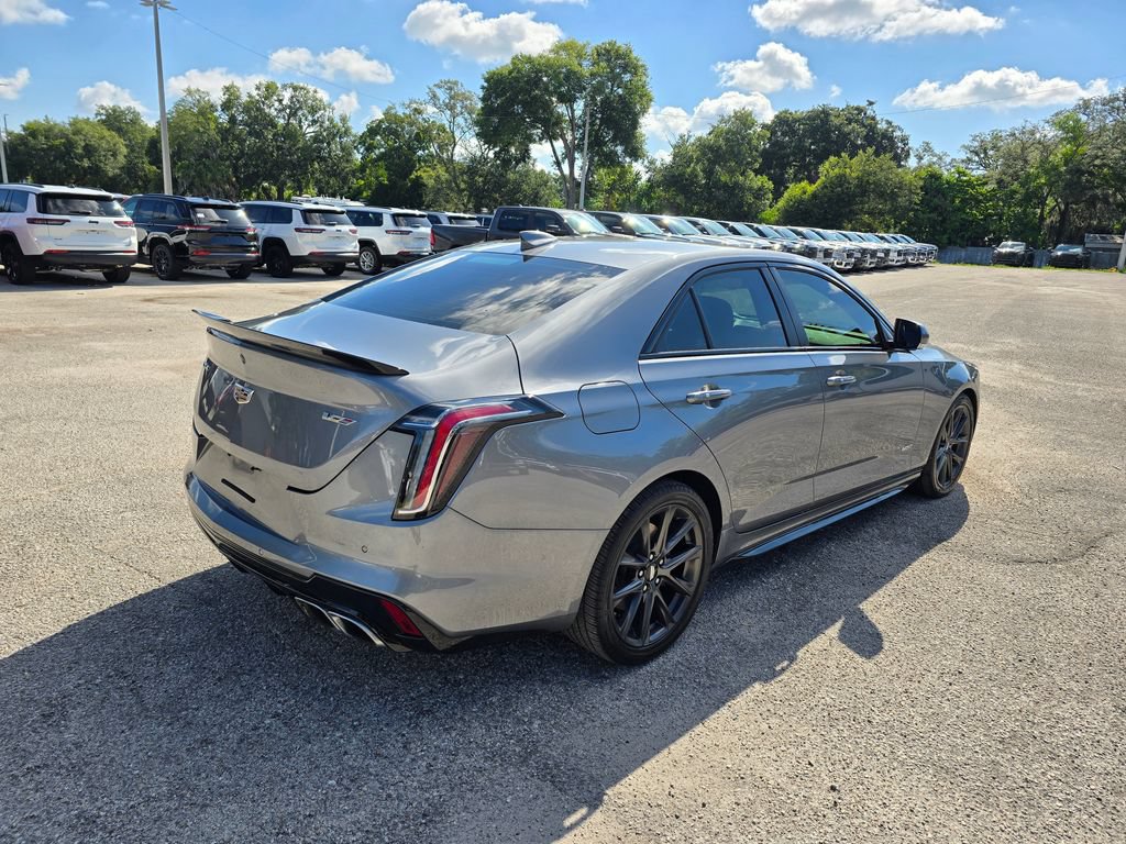 Used 2022 Cadillac CT4 V w/ Technology Package RWD image 6