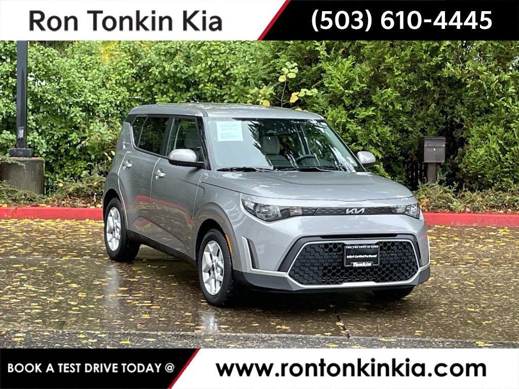 Certified 2025 Kia Soul LX w/ LX Technology Package