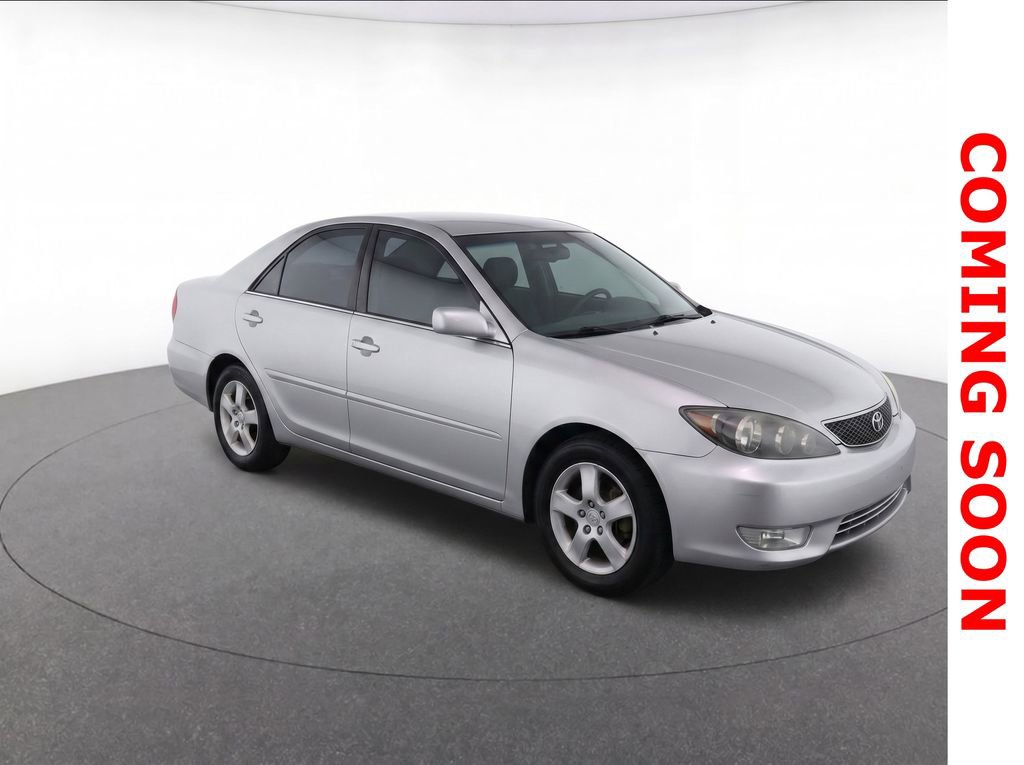 Used 2005 Toyota Camry SE FWD image 3