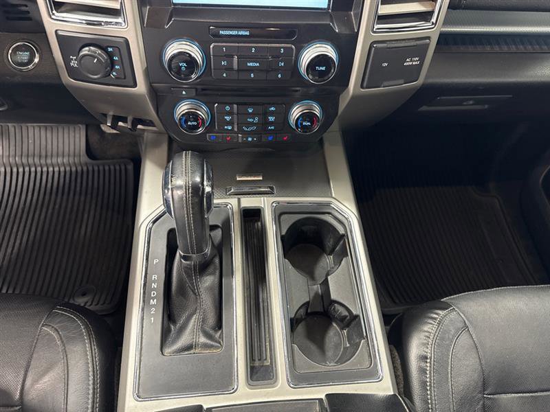 Used 2015 Ford F150 Lariat w/ Equipment Group 502A Luxury AWD/4WD image 14