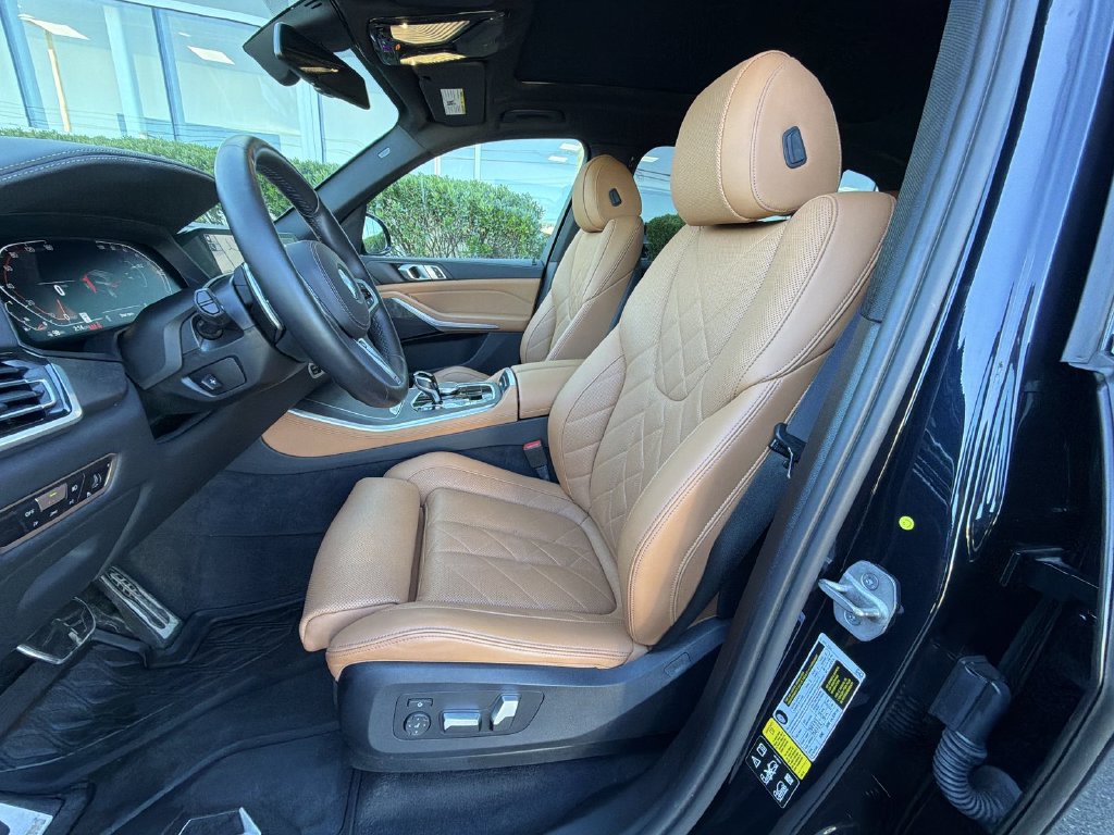 Used 2023 BMW X5 xDrive40i w/ M Sport Package AWD/4WD image 19