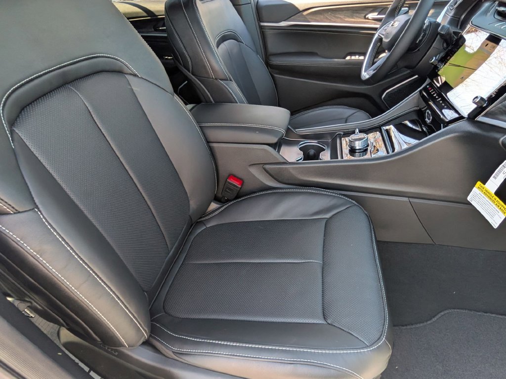 New 2026 Jeep Grand Cherokee Limited AWD/4WD image 33