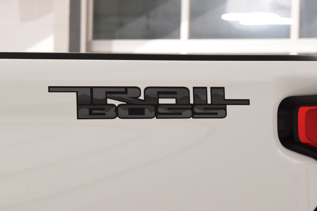 Used 2025 Chevrolet Silverado 2500 LTZ w/ Trail Boss Package AWD/4WD image 28