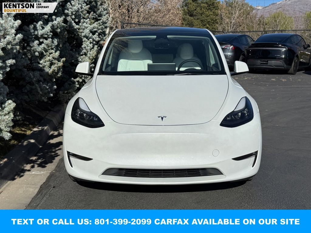 Used 2023 Tesla Model Y Long Range image 2