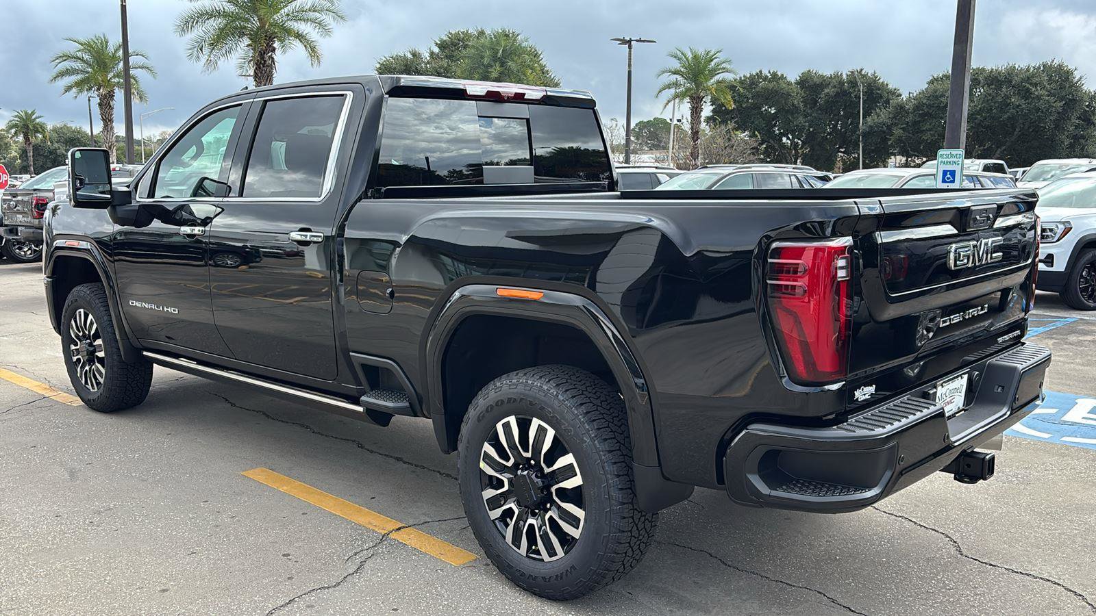 New 2026 GMC Sierra 2500 Denali Ultimate image 5