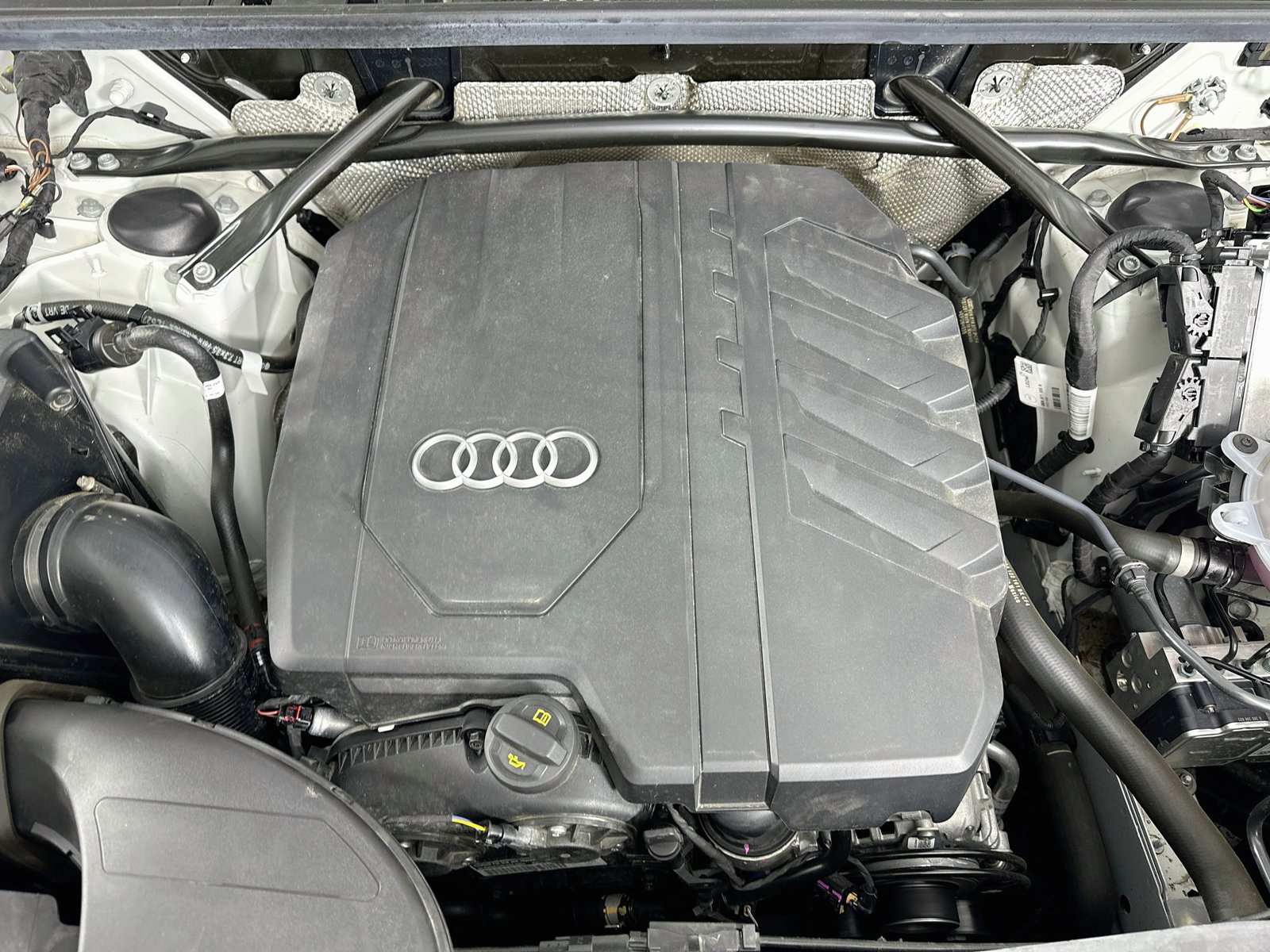 Used 2023 Audi Q5 2.0T Premium Plus w/ Premium Plus Package AWD/4WD image 14