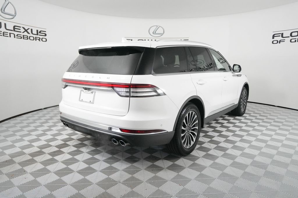Used 2022 Lincoln Aviator Reserve w/ Equipment Group 201A image 7