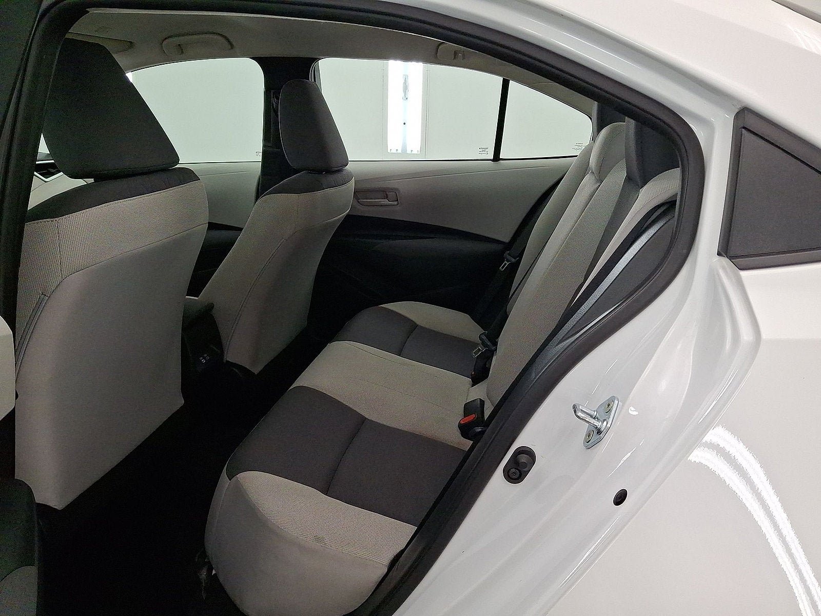 Certified 2025 Toyota Corolla LE FWD image 11