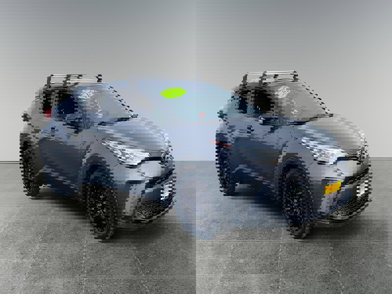 Used 2022 Toyota C-HR Nightshade image 7