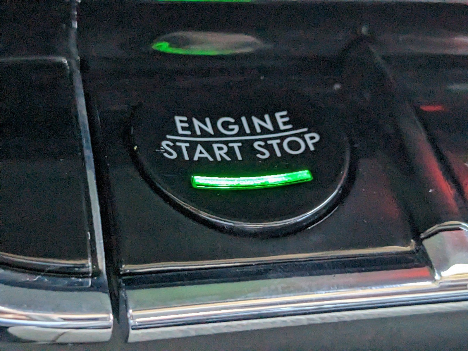 Used 2023 Lincoln Nautilus Reserve w/ Equipment Group 201A image 32