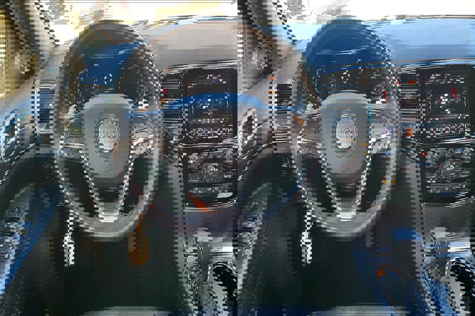 Used 2019 Jeep Grand Cherokee Limited X image 6