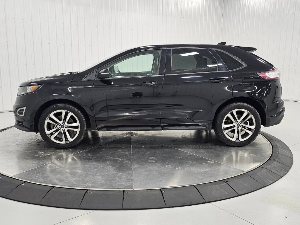 Used 2018 Ford Edge Sport w/ Cargo Accessory Package AWD/4WD image 2