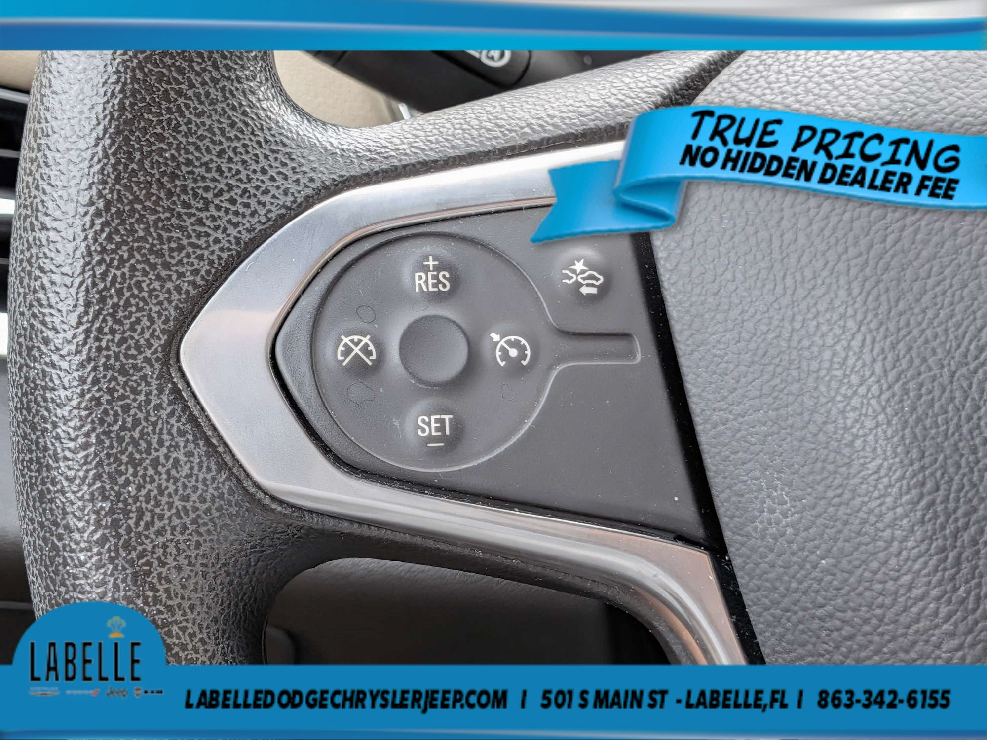 Used 2023 Chevrolet Traverse LS FWD image 23