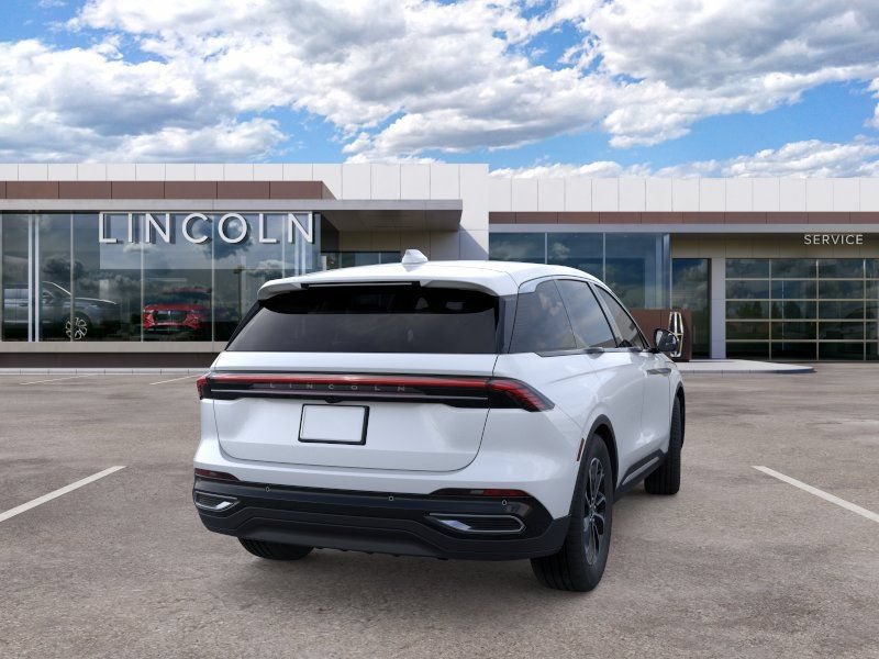New 2026 Lincoln Nautilus Premier AWD/4WD image 8