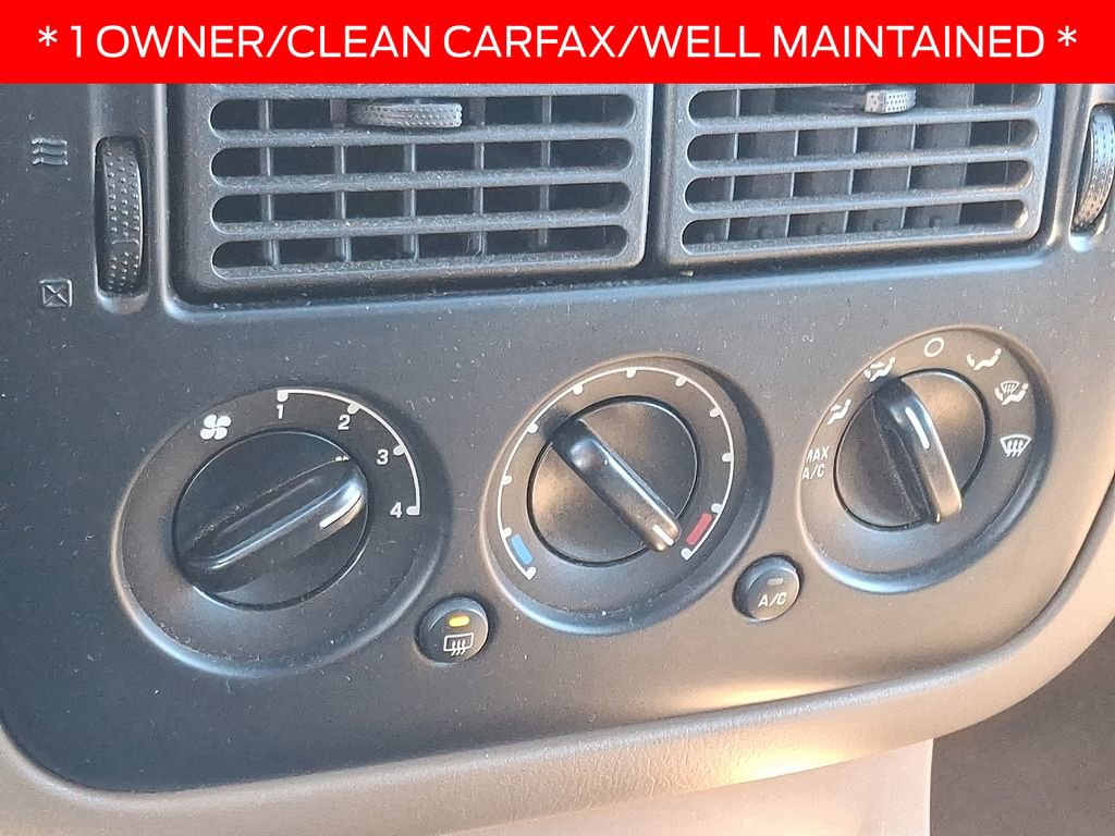 Used 2002 Ford Explorer XLT image 15