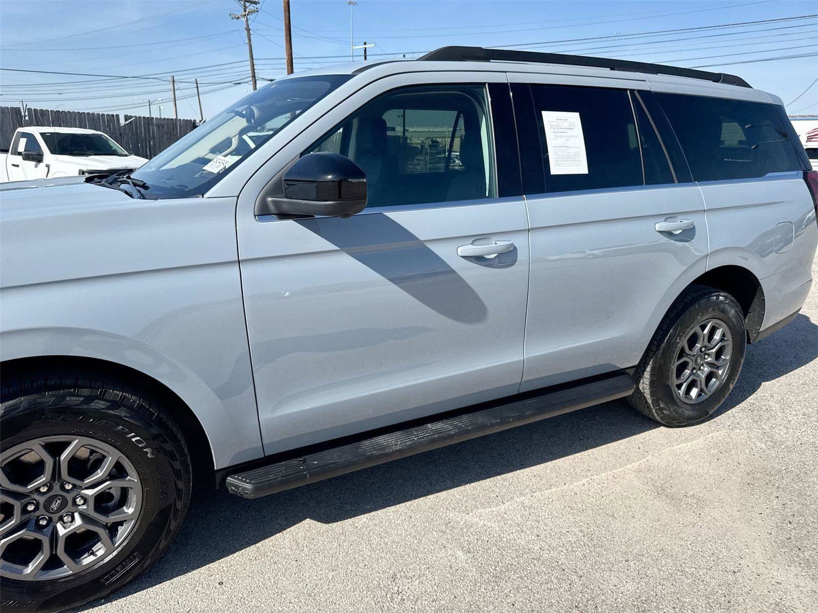 Certified 2025 Ford Expedition Active RWD image 31