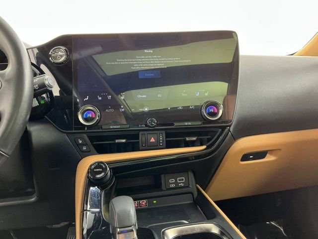 Used 2024 Lexus NX 350h AWD w/ Luxury Package image 30