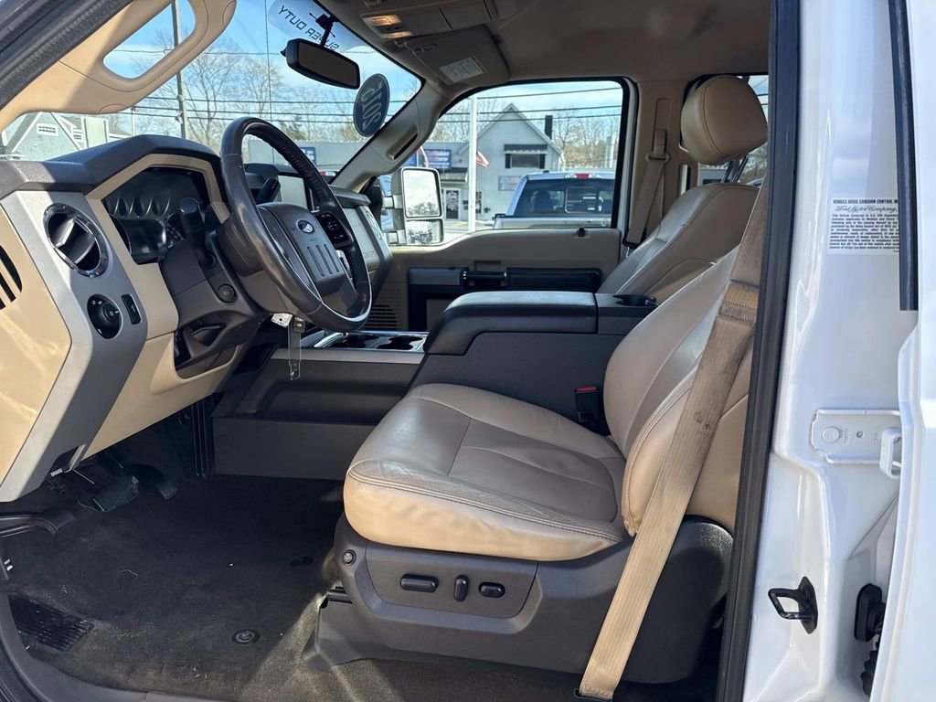 Used 2015 Ford F350 Lariat w/ Snow Plow Prep Package image 18