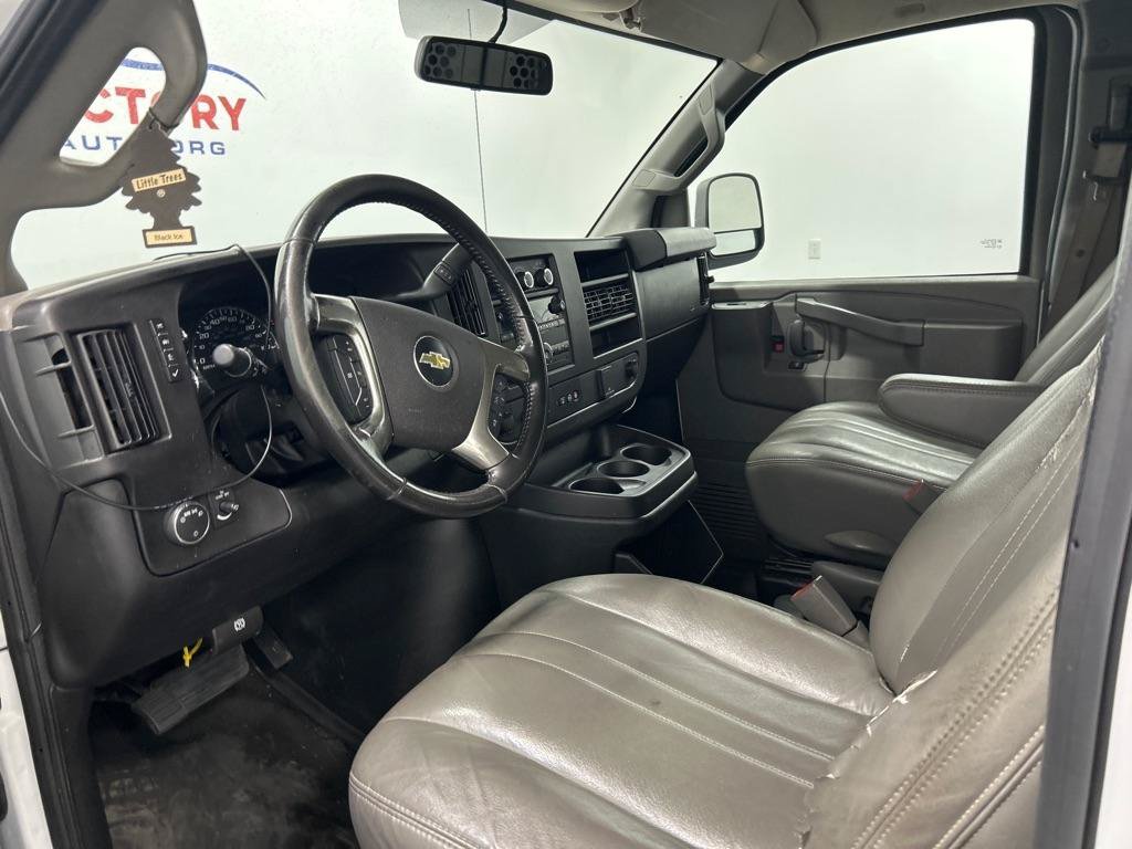 Used 2019 Chevrolet Express 2500 Extended w/ Driver Convenience Package RWD image 13