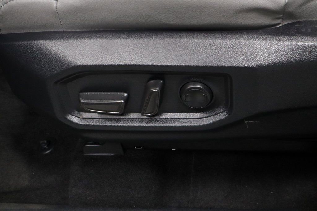 Used 2023 Toyota Tundra SR5 w/ SR5 Premium Package image 23