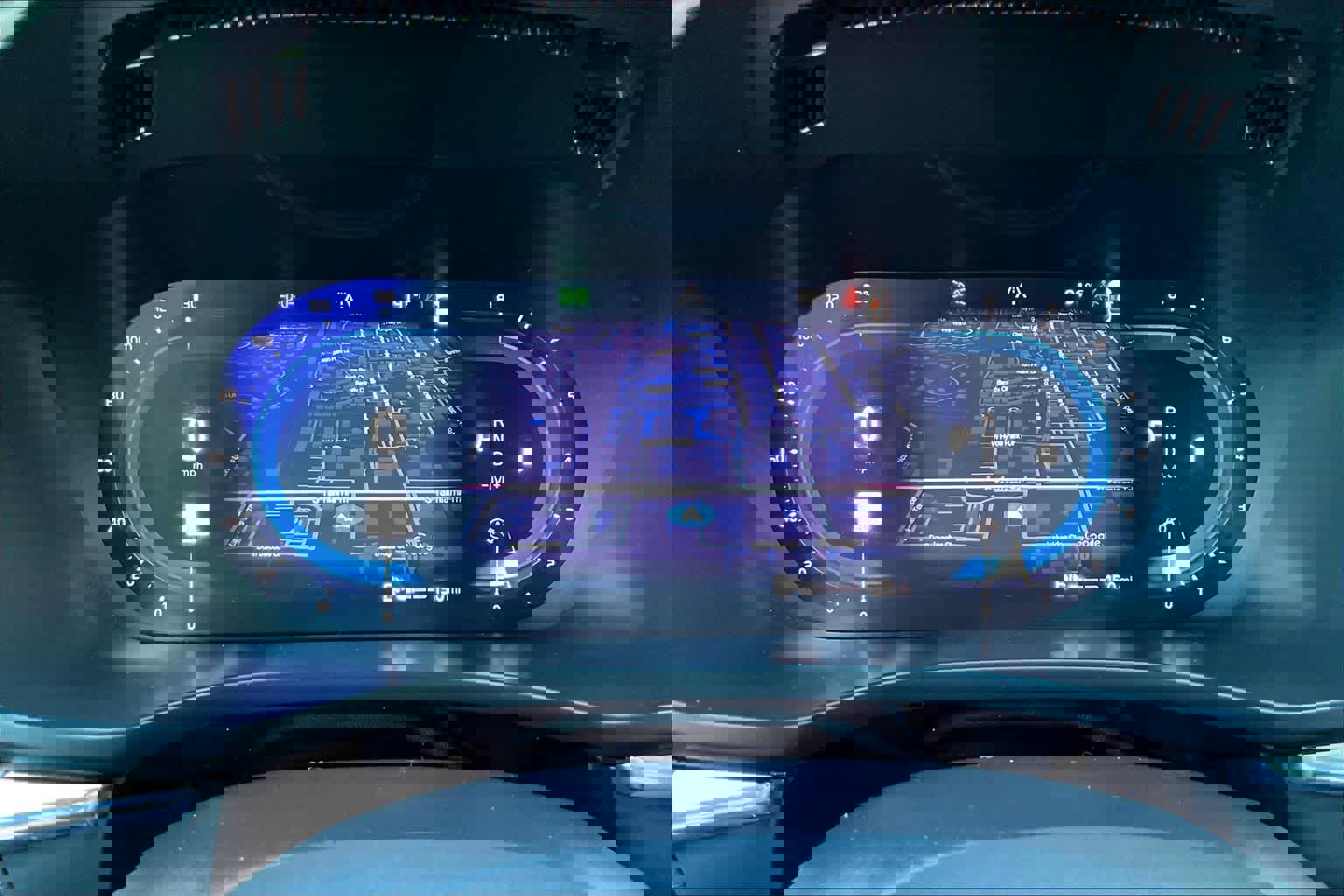 Used 2023 Volvo XC60 B5 Plus w/ Climate Package image 23