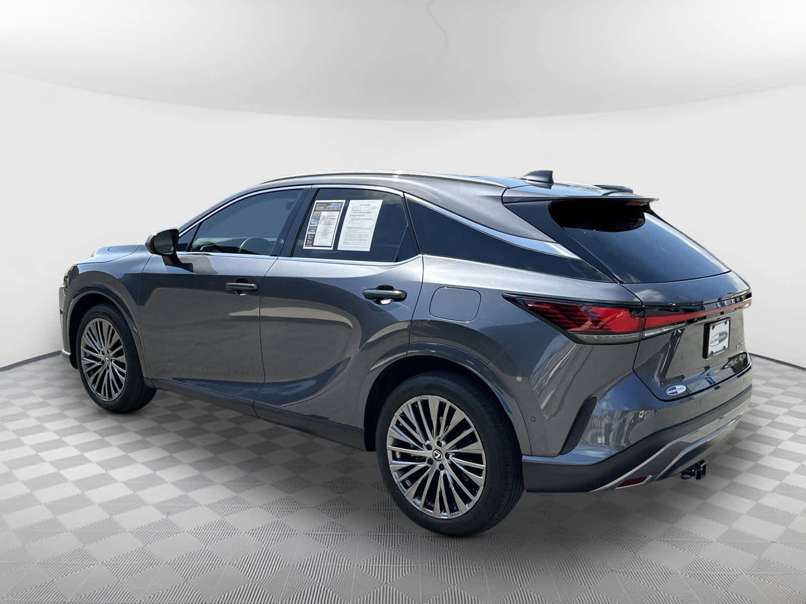 Used 2024 Lexus RX 350 FWD w/ Convenience Package image 5