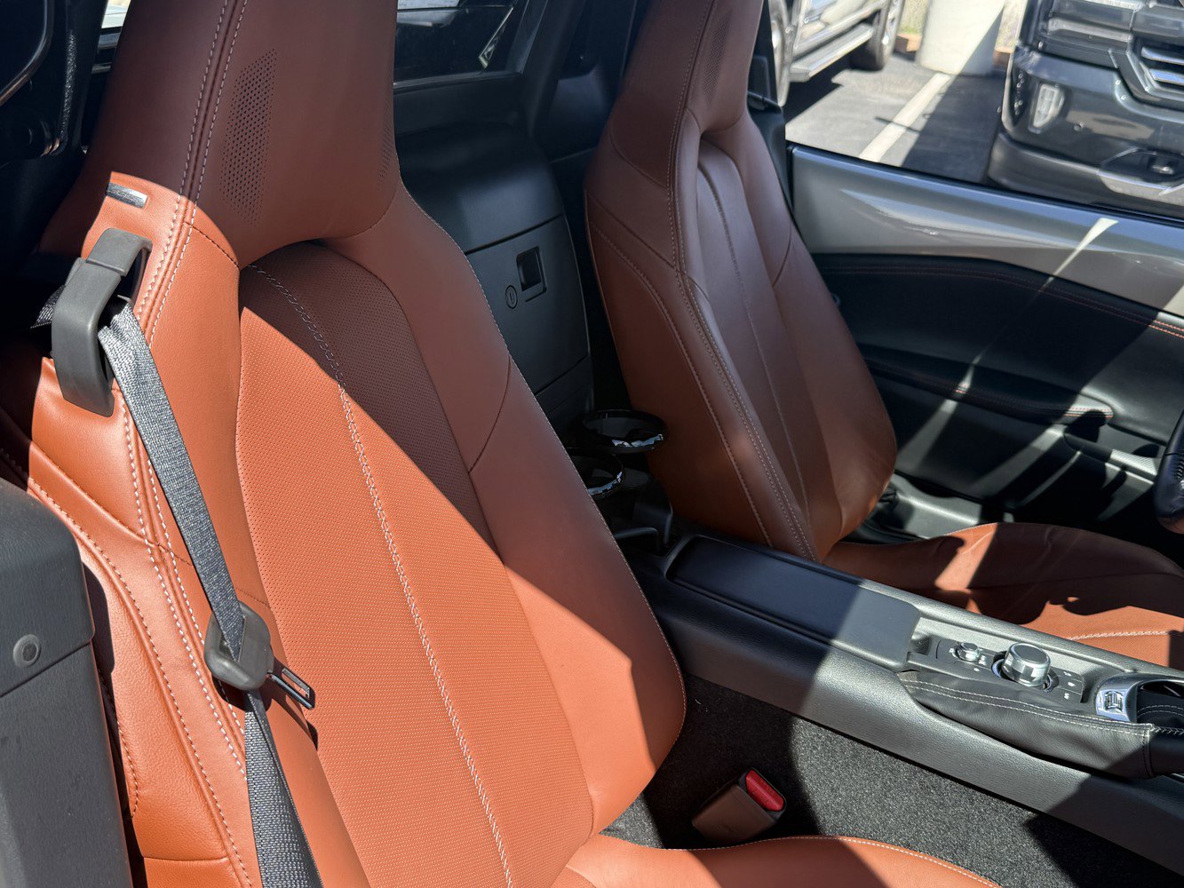 Used 2022 MAZDA MX-5 Miata RF Grand Touring w/ Weather Package image 23