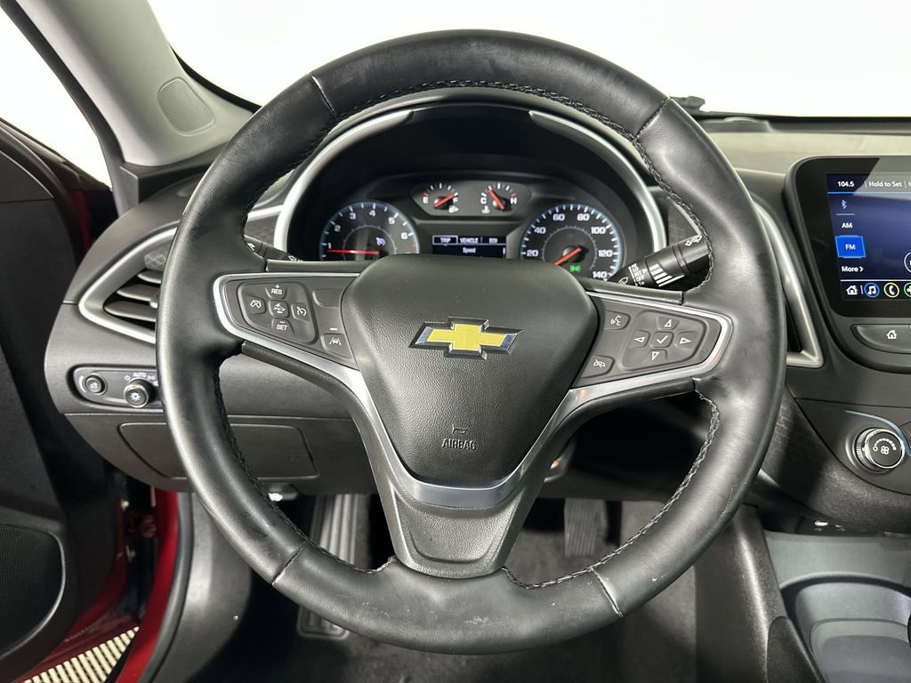 Used 2023 Chevrolet Malibu RS image 13