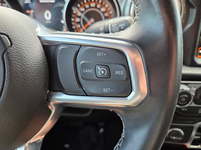 Used 2022 Jeep Wrangler Unlimited Sahara AWD/4WD image 27
