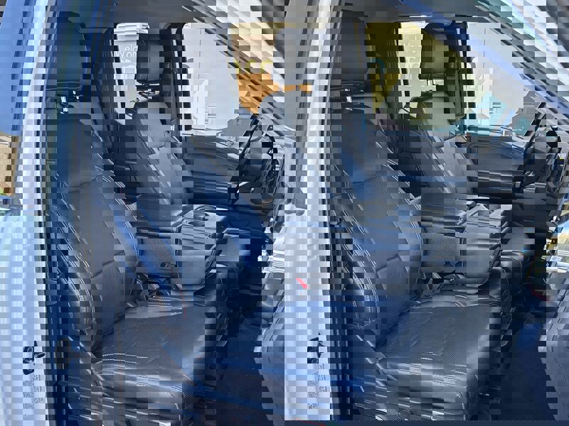 Used 2023 Ford F350 Lariat w/ Snow Plow/Camper Package image 33