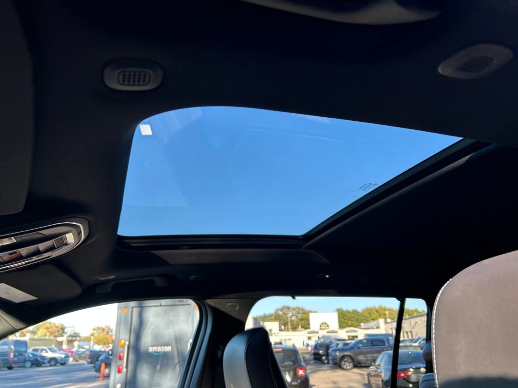 New 2025 Jeep Grand Cherokee L Limited w/ Luxury Tech Group II image 22