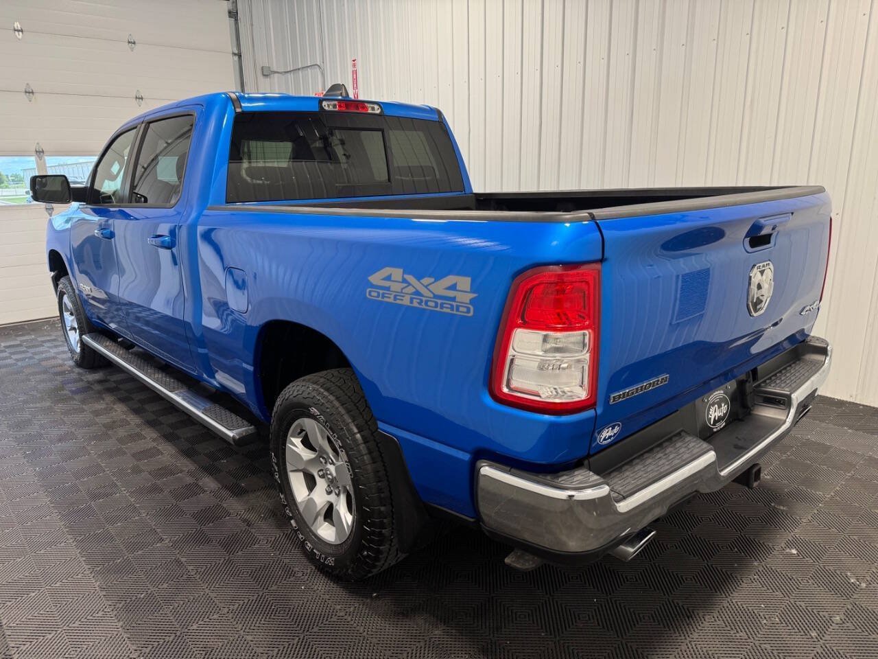 Used 2022 RAM 1500 Big Horn AWD/4WD image 4