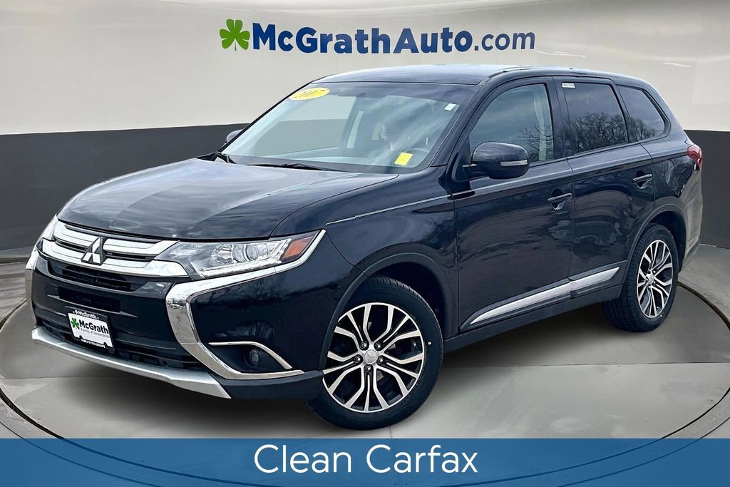 Used 2017 Mitsubishi Outlander SE image 3