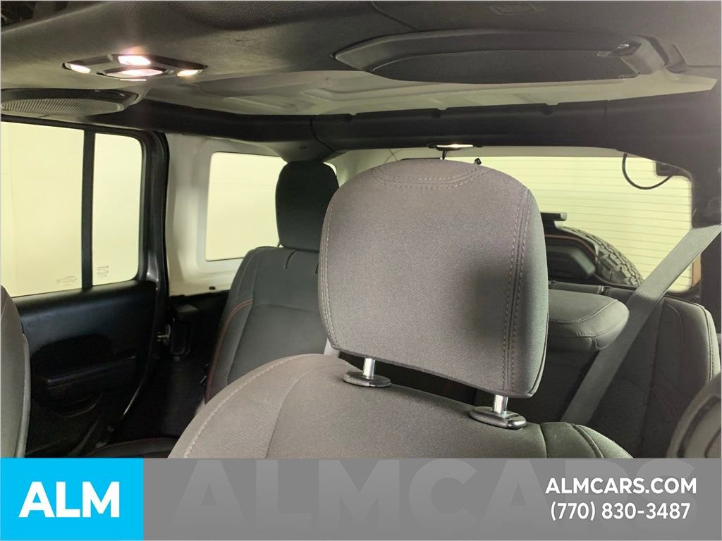 Used 2021 Jeep Wrangler Unlimited Rubicon w/ Dual Top Group image 17