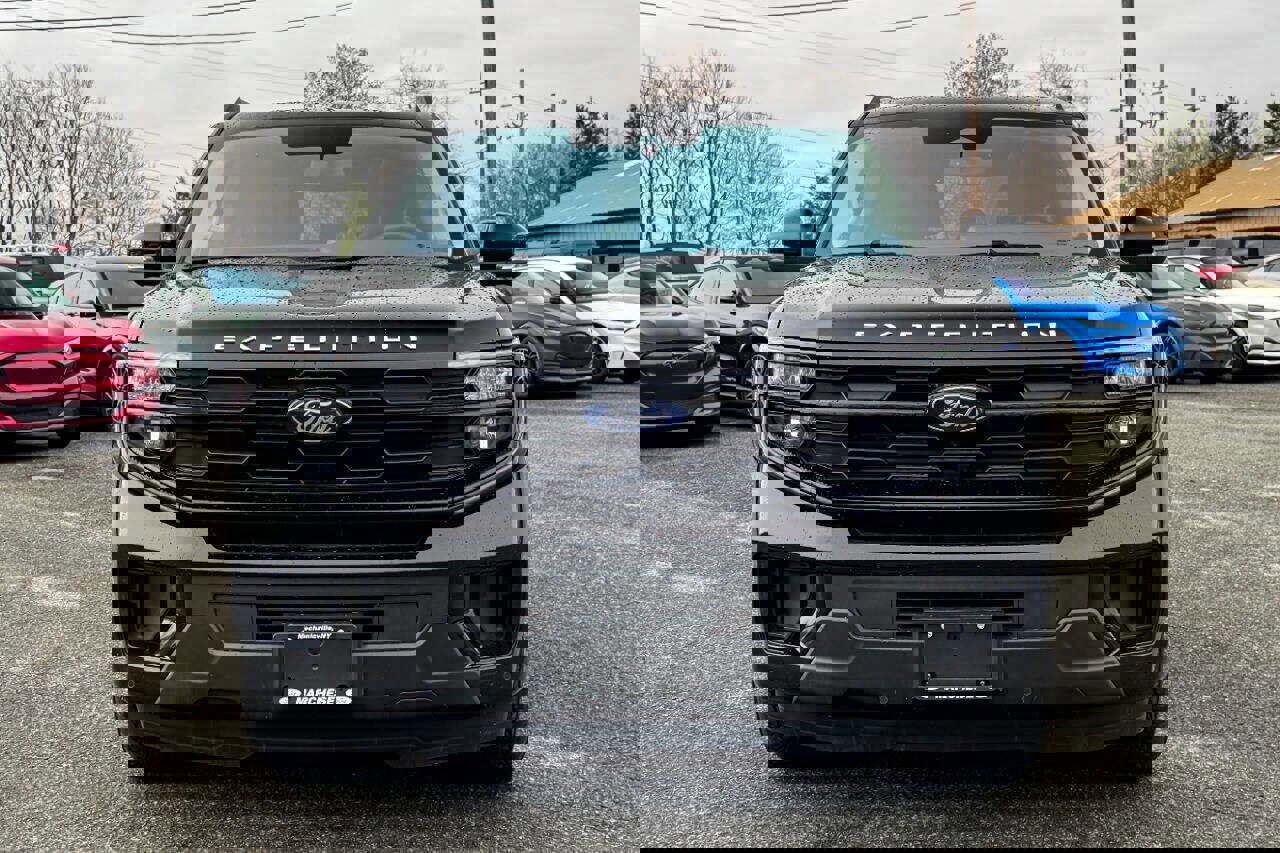 Used 2025 Ford Expedition Max Active image 8