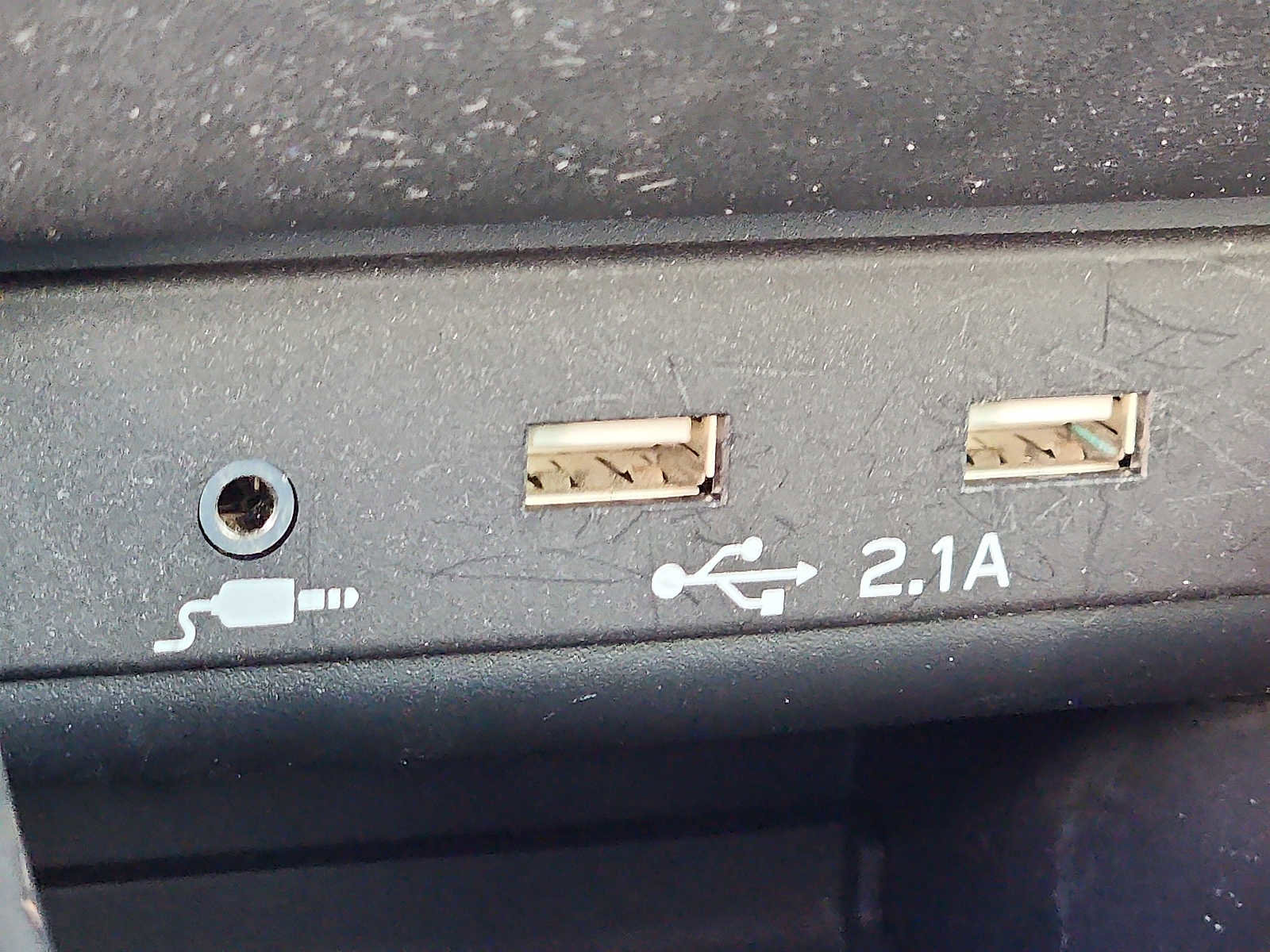 Used 2022 Subaru Outback Premium image 22