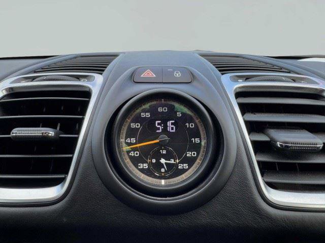 Used 2016 Porsche Cayman GT4 RWD image 30