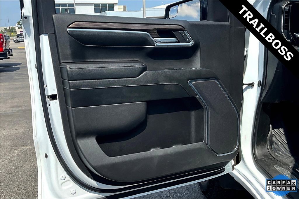 Used 2024 Chevrolet Silverado 1500 LT Trail Boss w/ Protection Package image 20