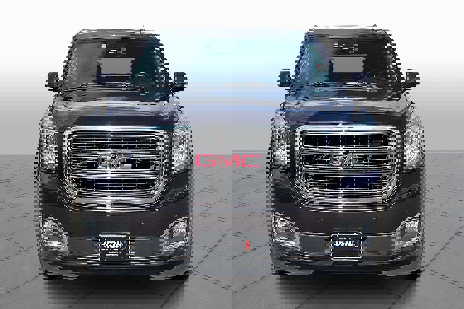 Used 2015 GMC Yukon SLT w/ Open Road Package image 3