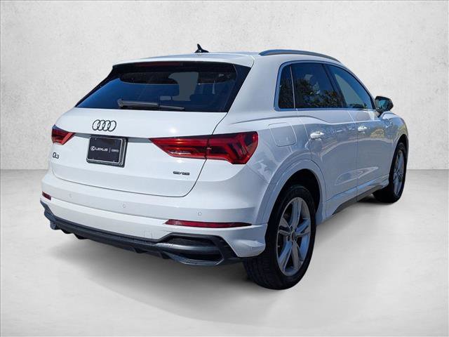 Used 2022 Audi Q3 2.0T Premium w/ Convenience Package image 5